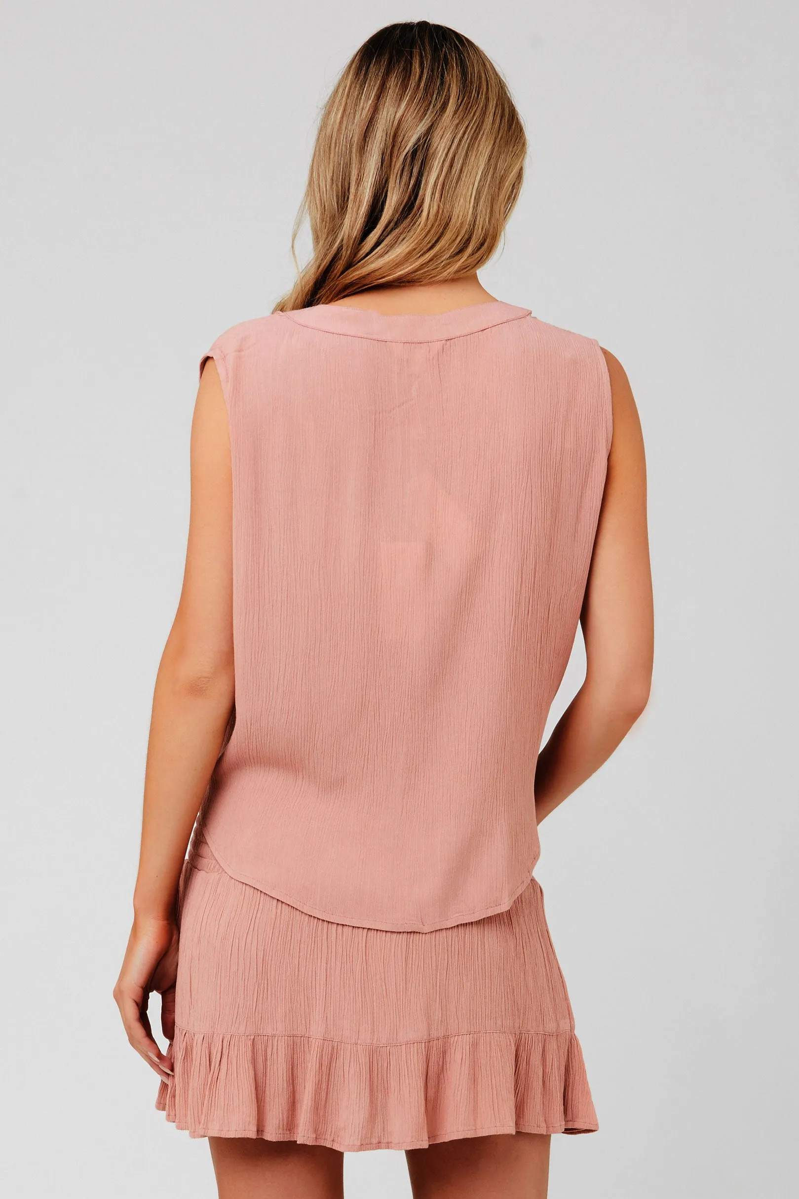 Reese Sleeveless Maternity/Nursing Shirt